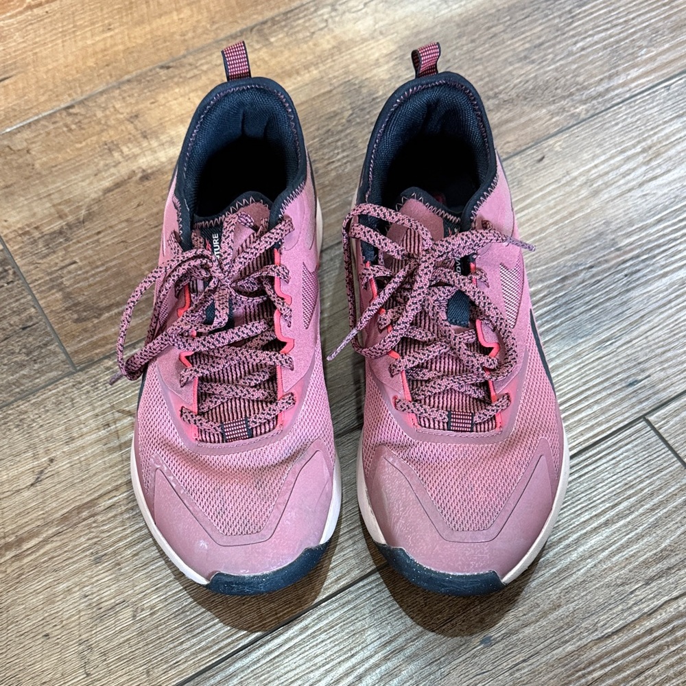 Reebok Women's Pink Sneakers